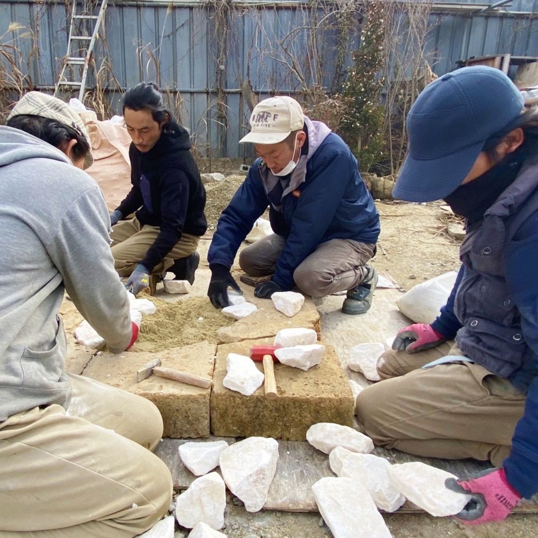 作庭準備_創志園資材置き場にて